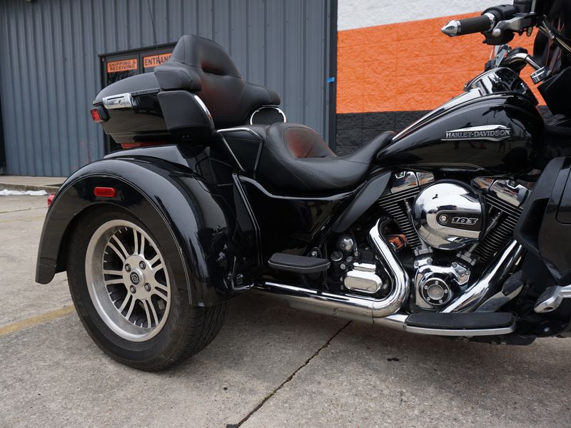 2016 Harley-Davidson Tri Glide® Ultra in Metairie, Louisiana - Photo 4
