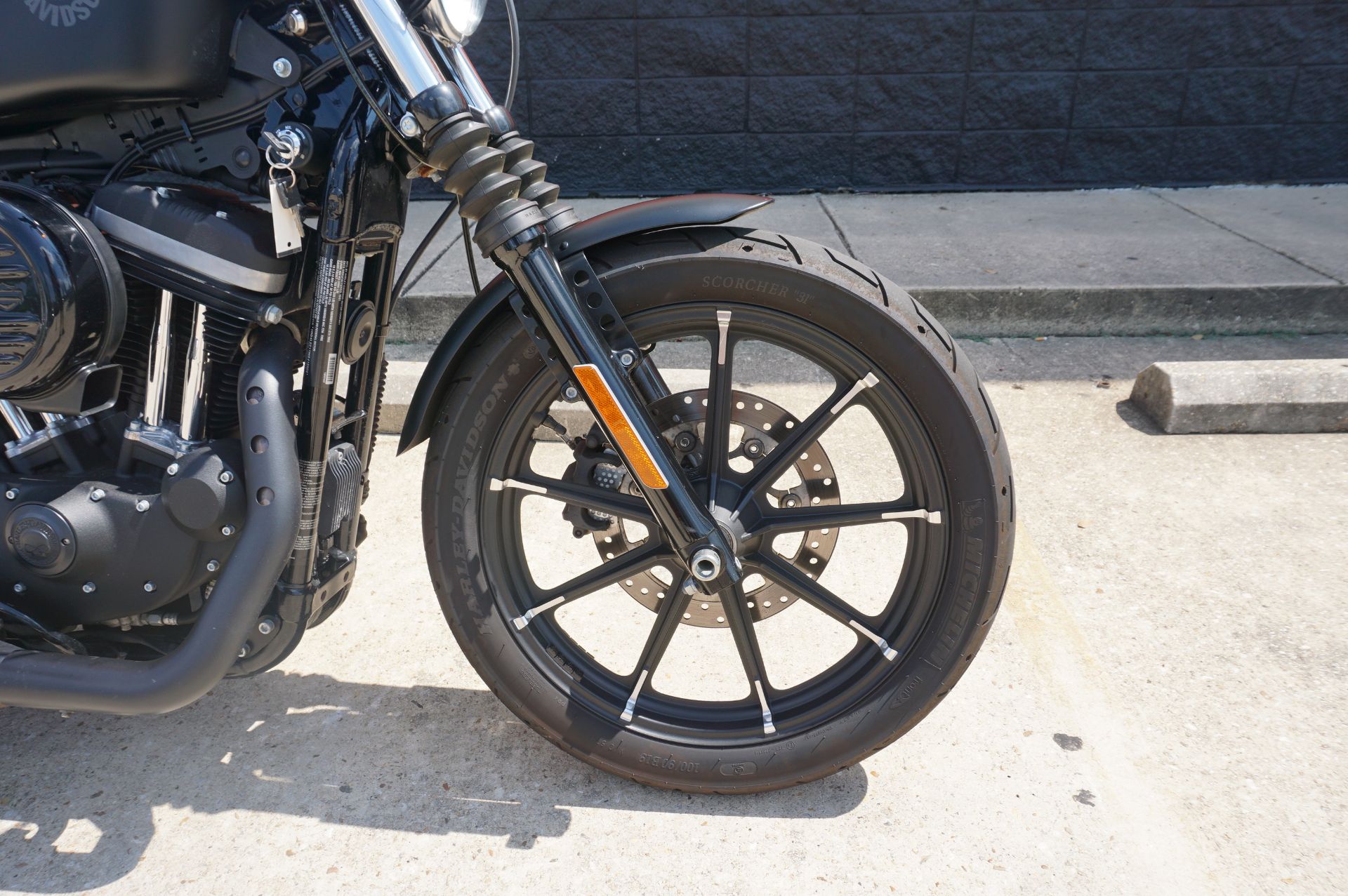 2021 Harley-Davidson Iron 883™ in Metairie, Louisiana - Photo 2