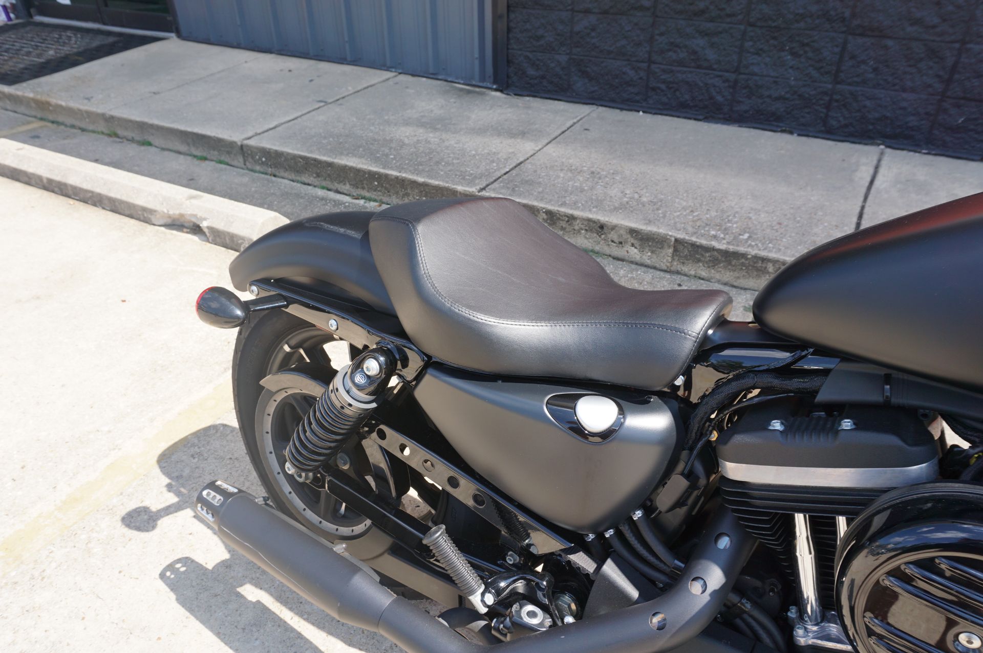 2021 Harley-Davidson Iron 883™ in Metairie, Louisiana - Photo 7