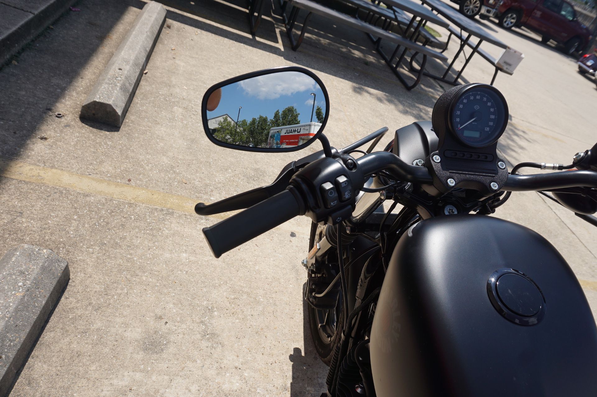 2021 Harley-Davidson Iron 883™ in Metairie, Louisiana - Photo 11