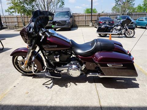 2022 Harley-Davidson Street Glide® in Metairie, Louisiana - Photo 17