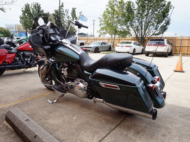 2018 Harley-Davidson Road Glide® in Metairie, Louisiana - Photo 9