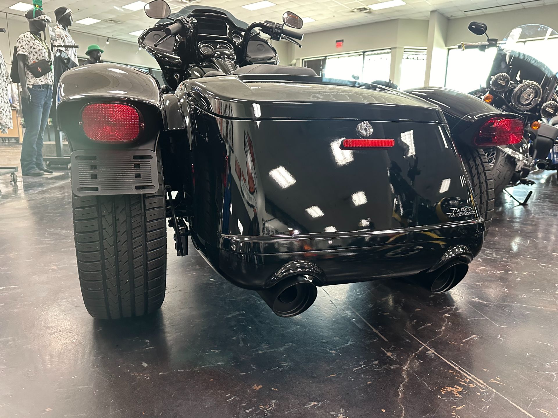 2024 Harley-Davidson Road Glide® 3 in Metairie, Louisiana - Photo 10