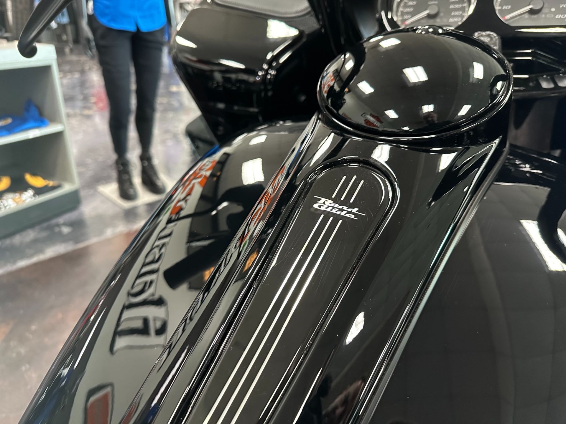 2024 Harley-Davidson Road Glide® 3 in Metairie, Louisiana - Photo 12