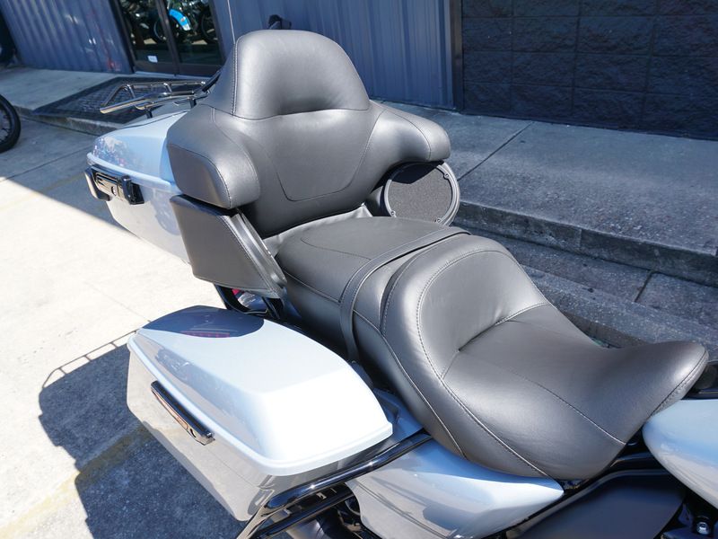 2023 Harley-Davidson Road Glide® Limited in Metairie, Louisiana - Photo 8