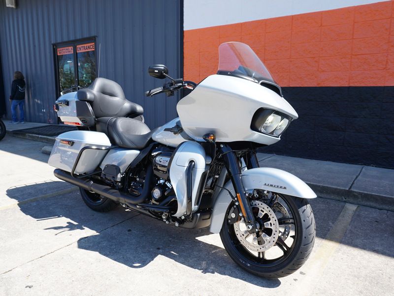 2023 Harley-Davidson Road Glide® Limited in Metairie, Louisiana - Photo 3