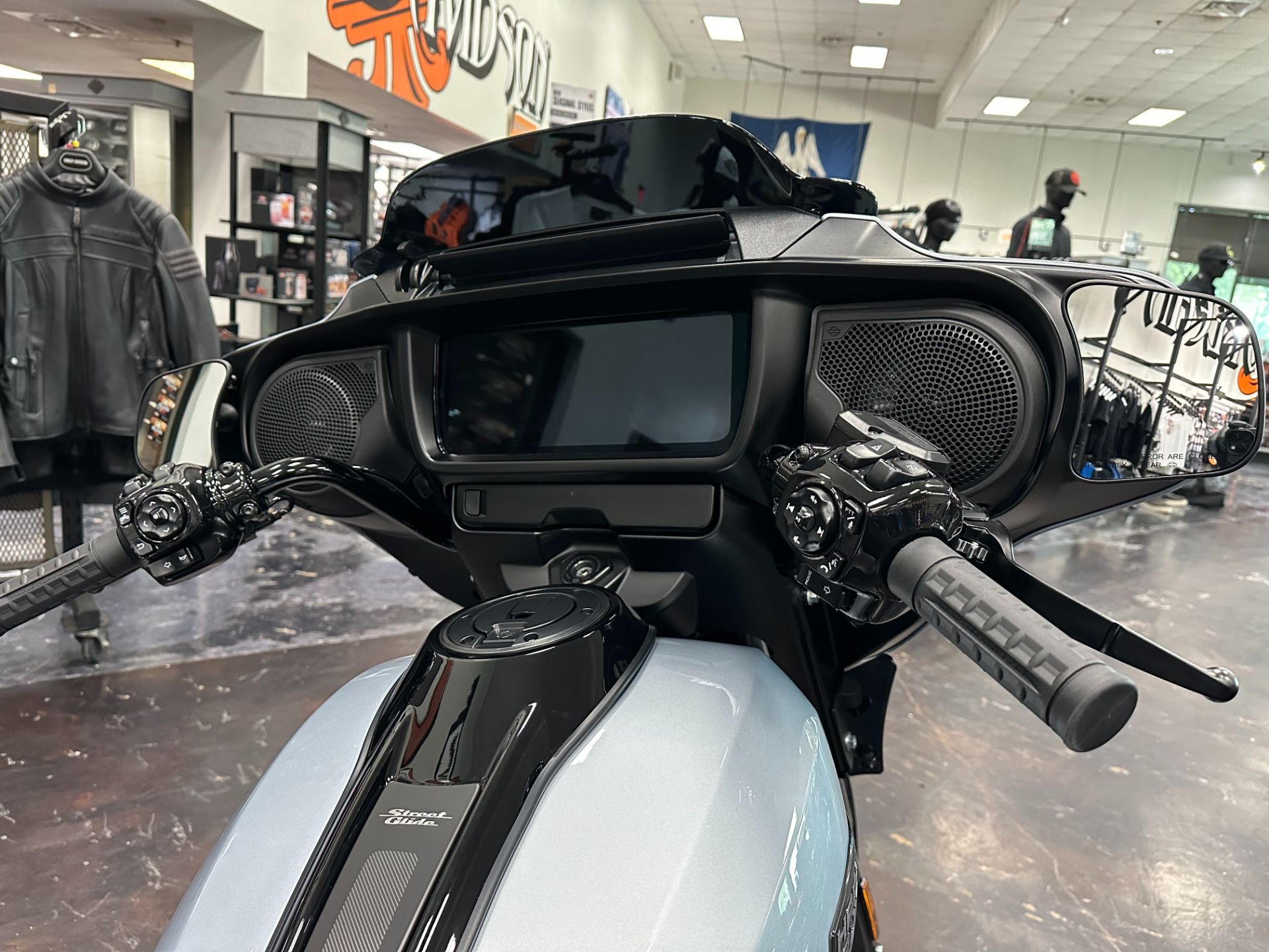 2024 Harley-Davidson Street Glide® in Metairie, Louisiana - Photo 11