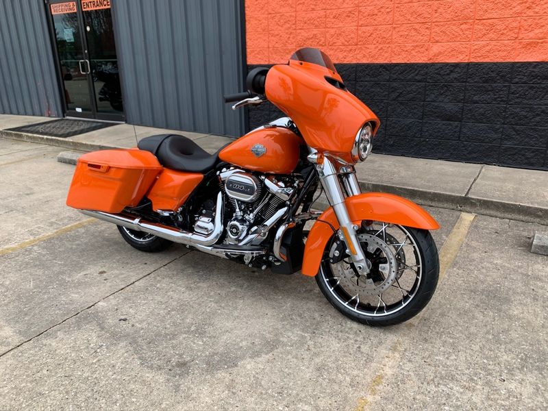2023 Harley-Davidson Street Glide® Special in Metairie, Louisiana - Photo 3