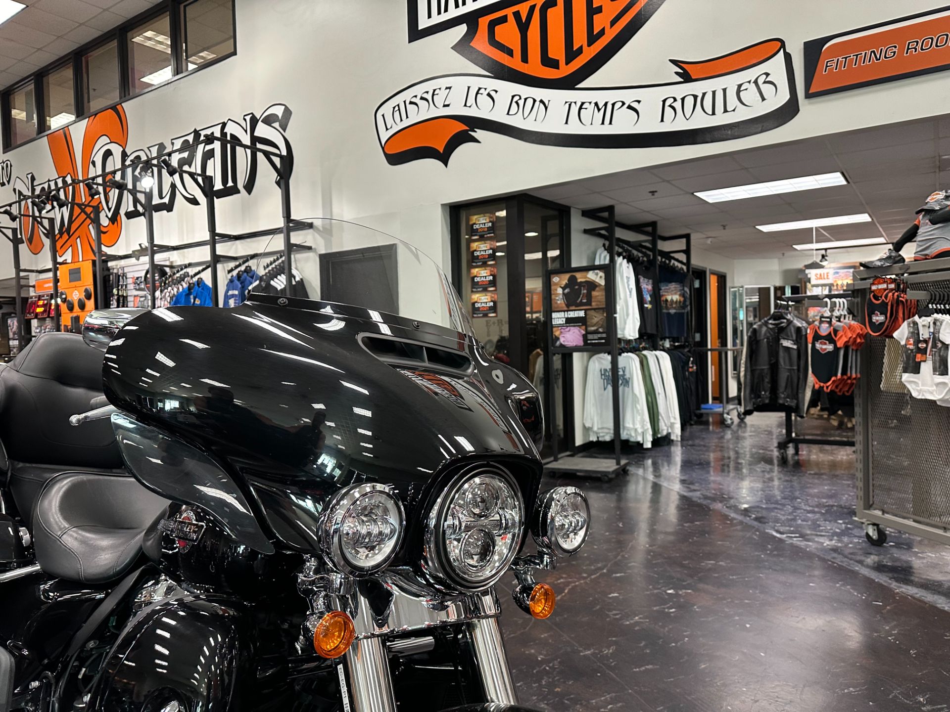 2023 Harley-Davidson Ultra Limited in Metairie, Louisiana - Photo 2