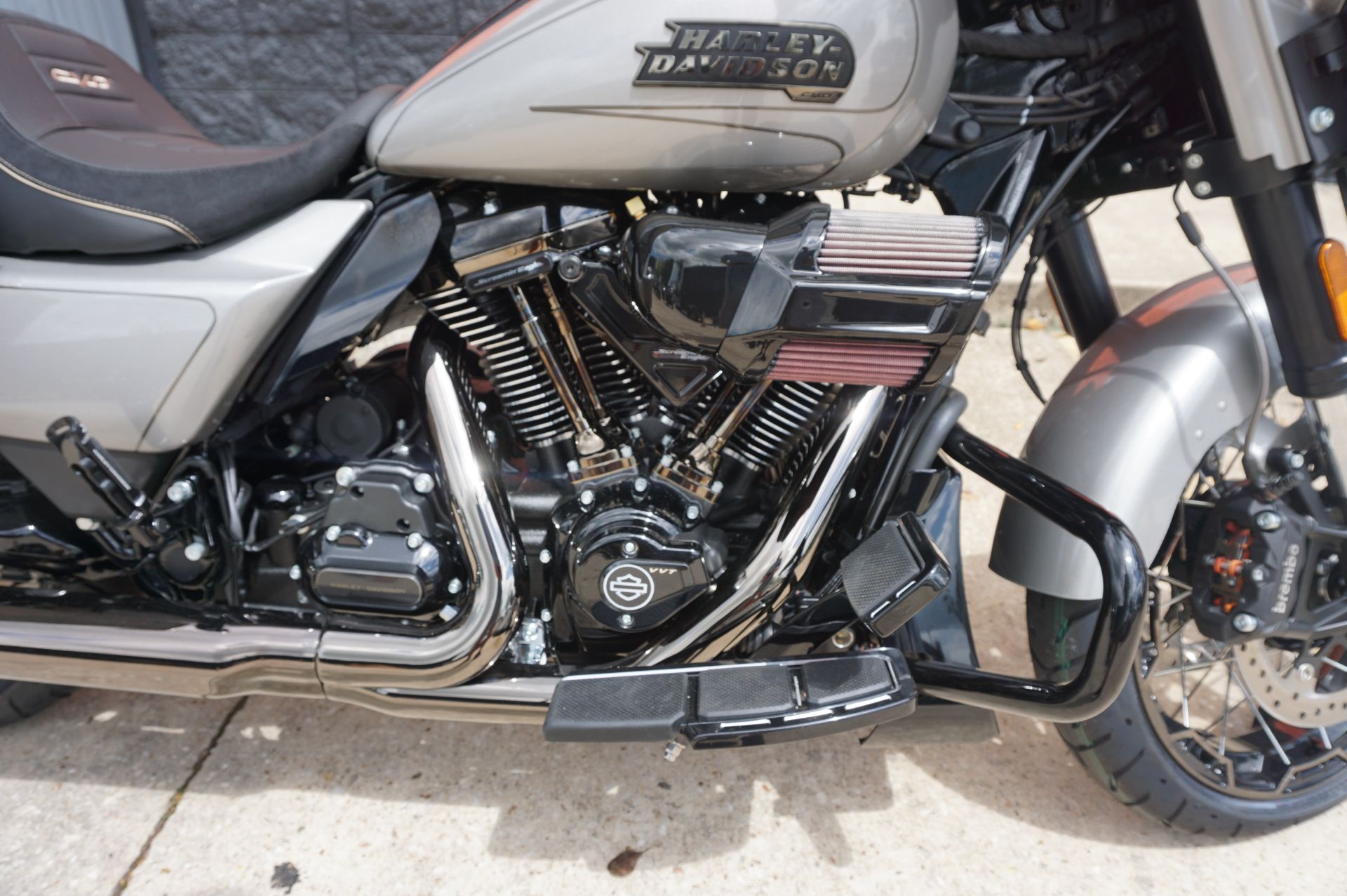 2023 Harley-Davidson CVO™ Street Glide® in Metairie, Louisiana - Photo 4