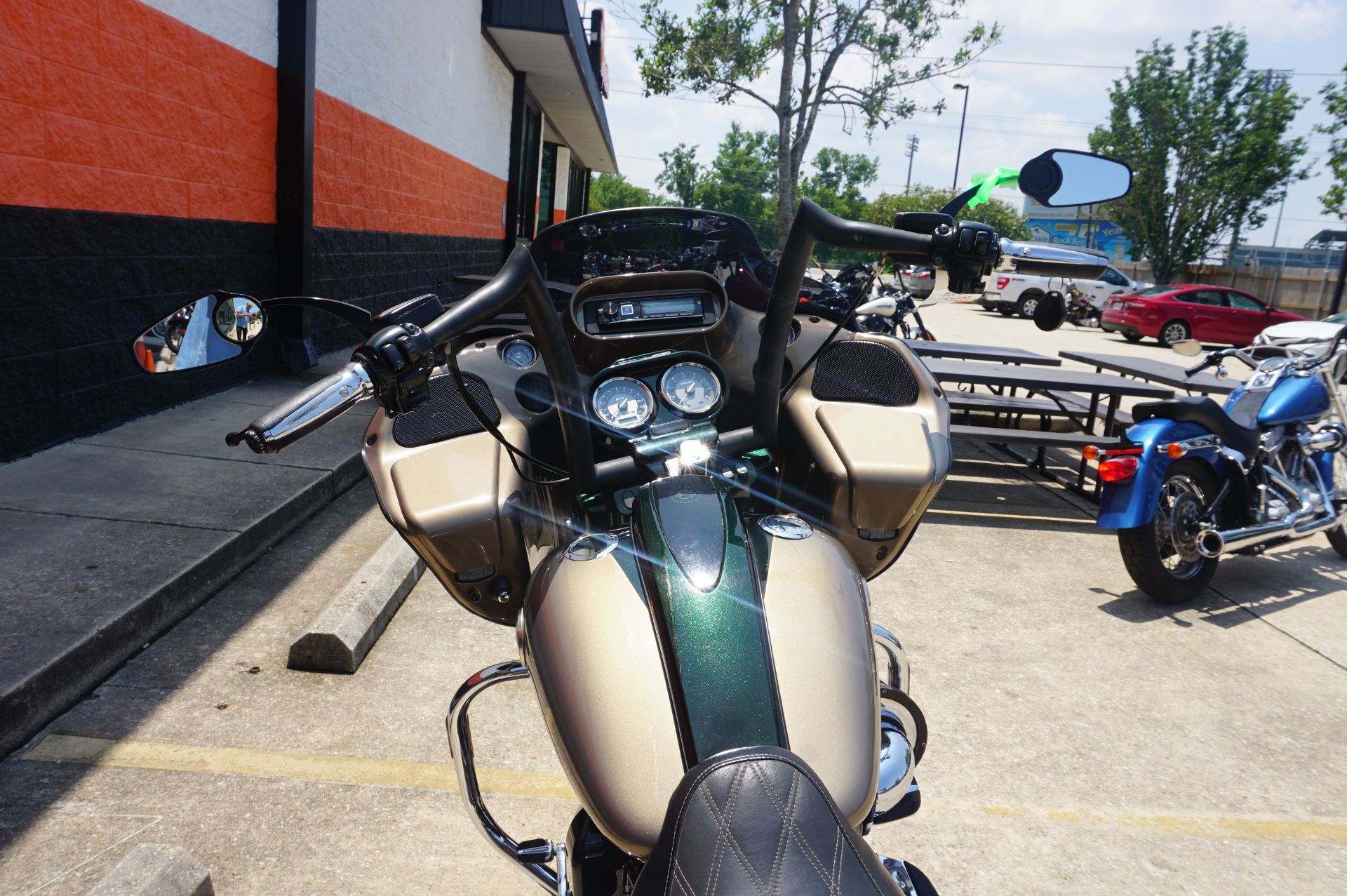 2013 Harley-Davidson CVO™ Road Glide® Custom in Metairie, Louisiana - Photo 13