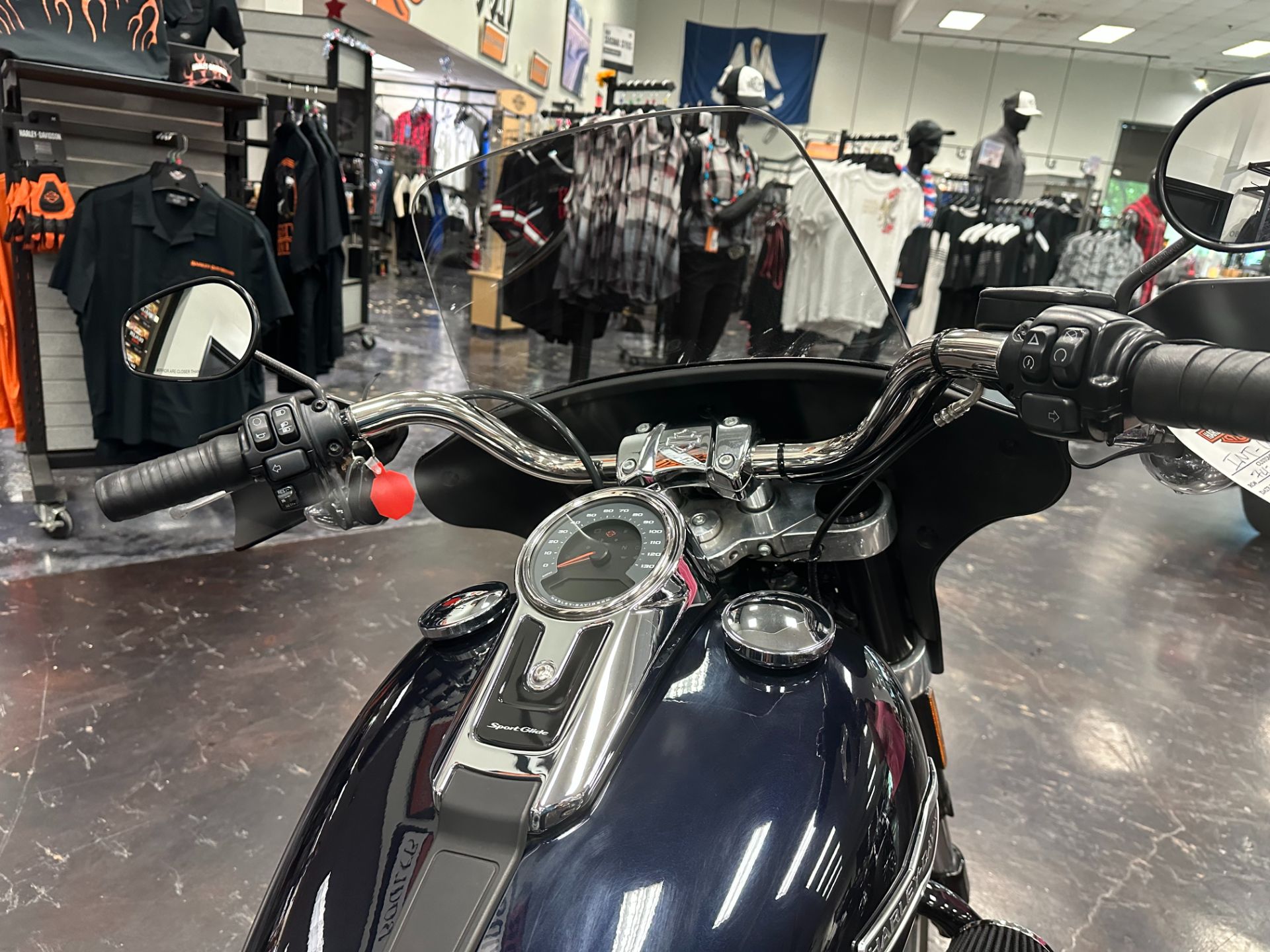 2019 Harley-Davidson Sport Glide® in Metairie, Louisiana - Photo 10