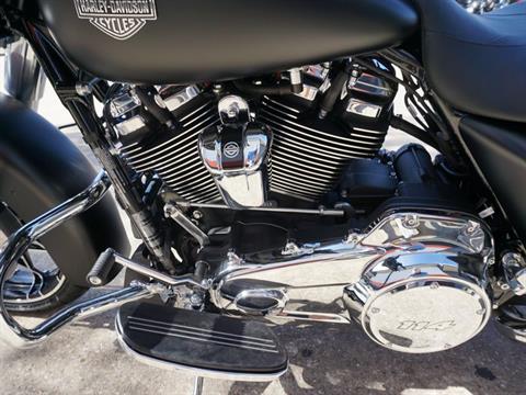 2022 Harley-Davidson Street Glide® Special in Metairie, Louisiana - Photo 15