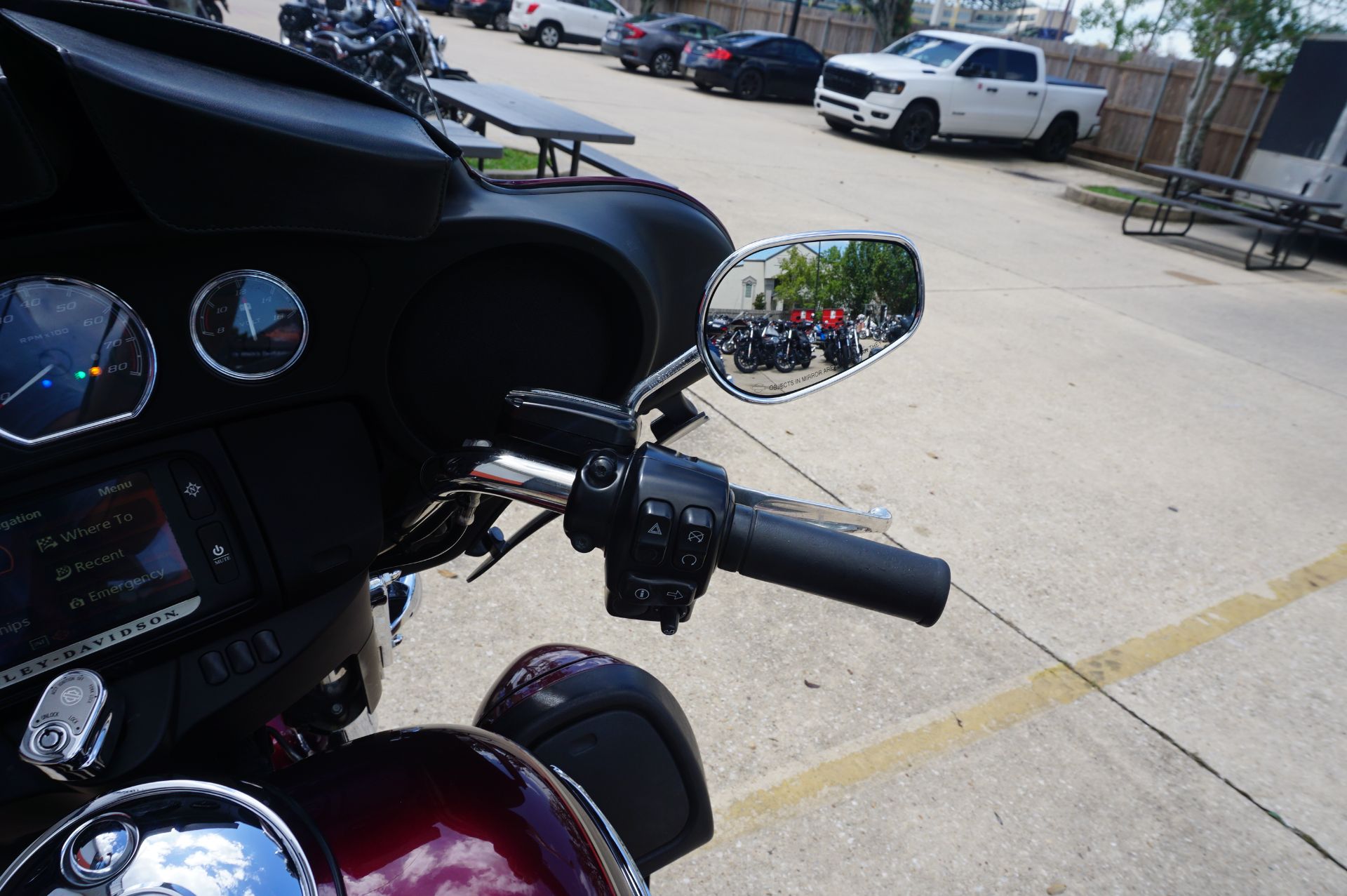 2014 Harley-Davidson Electra Glide® Ultra Classic® in Metairie, Louisiana - Photo 11