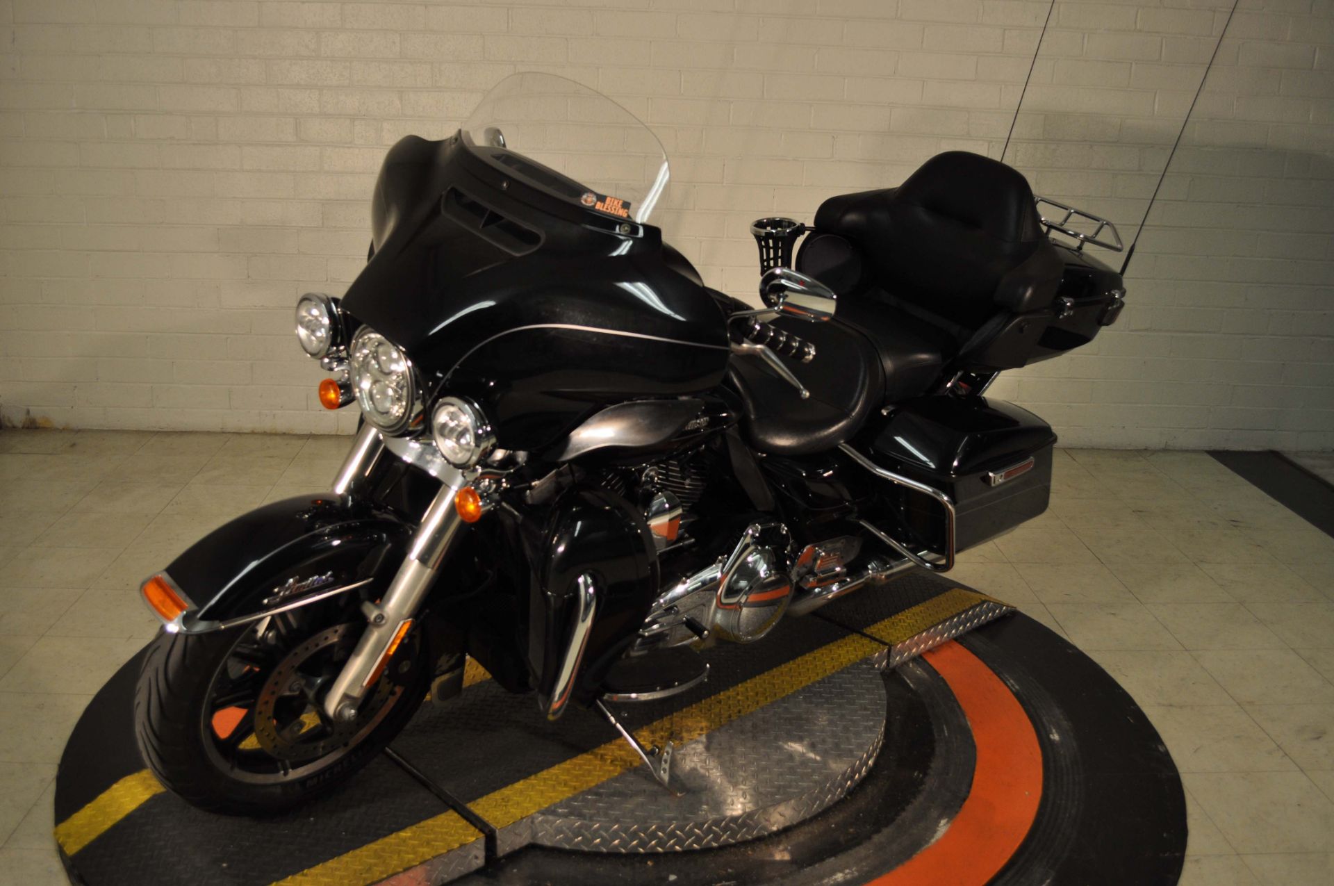 2015 Harley-Davidson Ultra Limited Low in Winston Salem, North Carolina - Photo 6