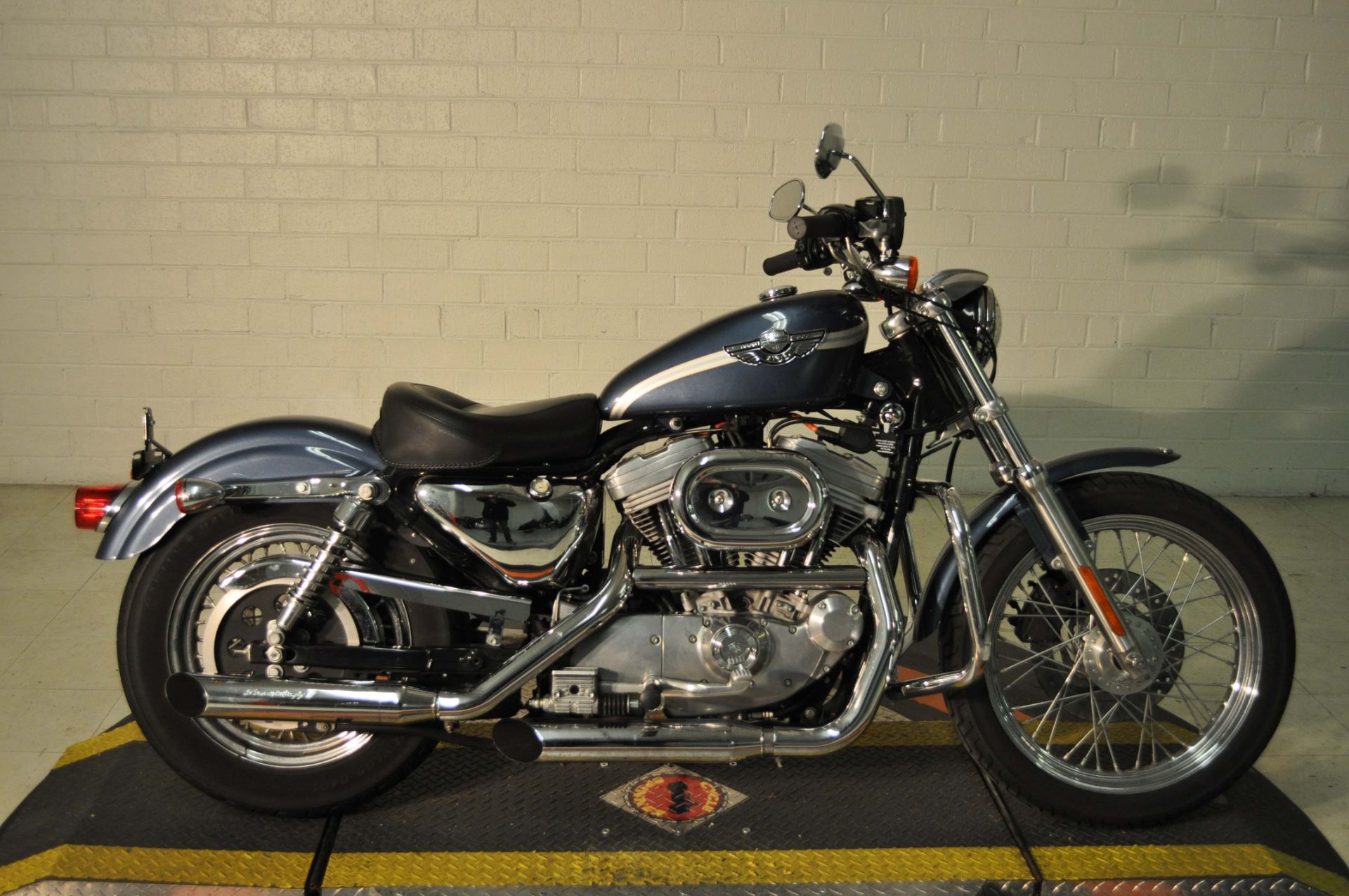 2003 Harley-Davidson XLH Sportster® 883 Hugger® in Winston Salem, North Carolina - Photo 1