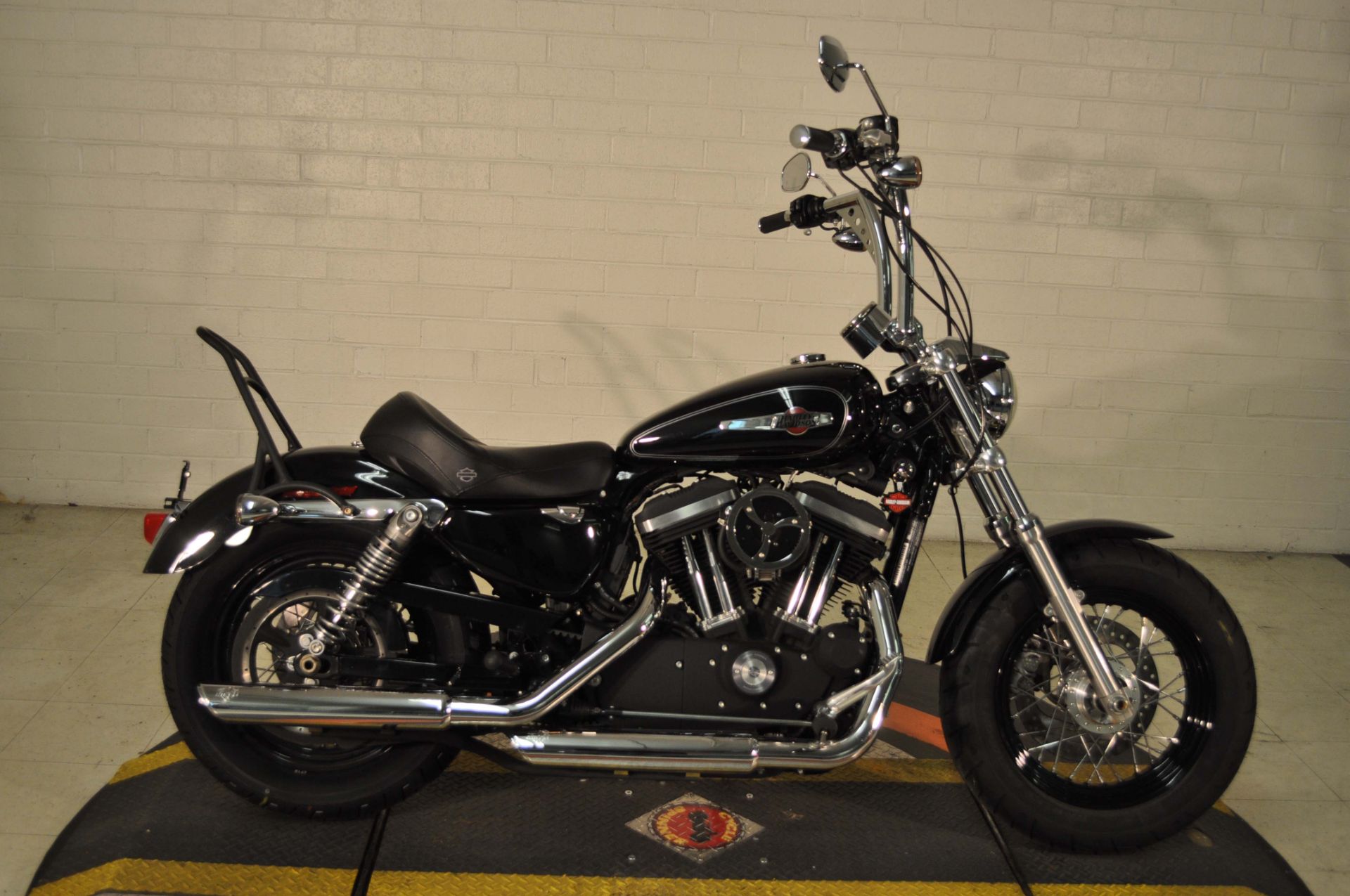 2016 Harley-Davidson 1200 Custom in Winston Salem, North Carolina - Photo 1