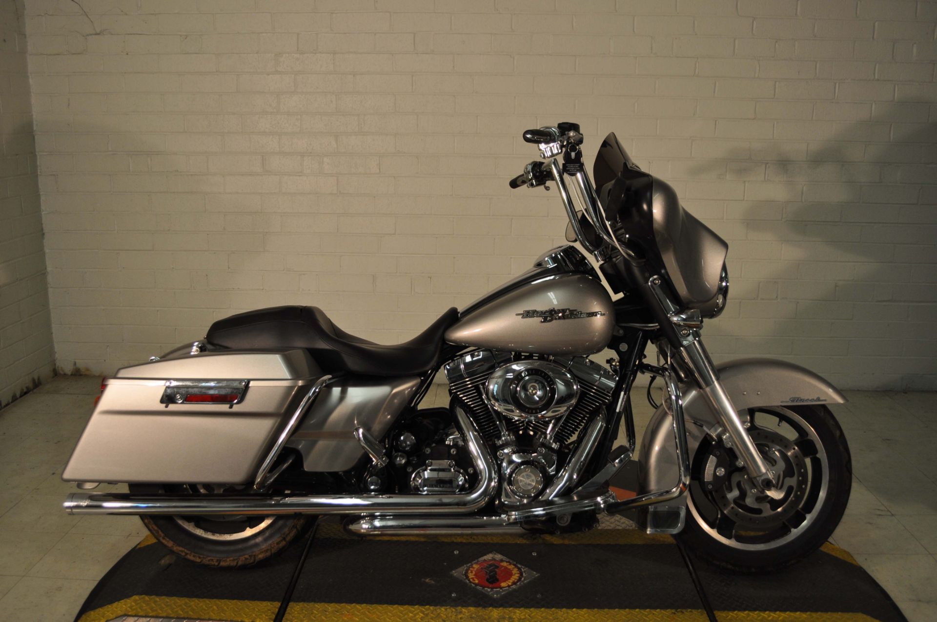 2009 Harley-Davidson Street Glide® in Winston Salem, North Carolina - Photo 1