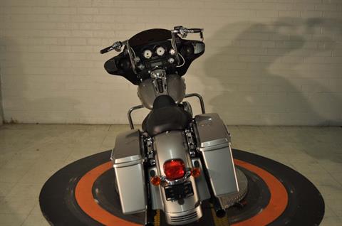2009 Harley-Davidson Street Glide® in Winston Salem, North Carolina - Photo 3