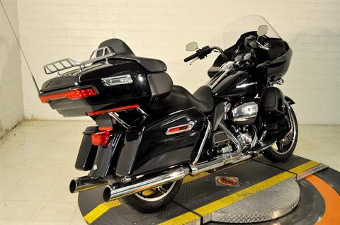 2020 Harley-Davidson Road Glide® Limited in Winston Salem, North Carolina - Photo 2