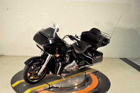 2020 Harley-Davidson Road Glide® Limited in Winston Salem, North Carolina - Photo 6