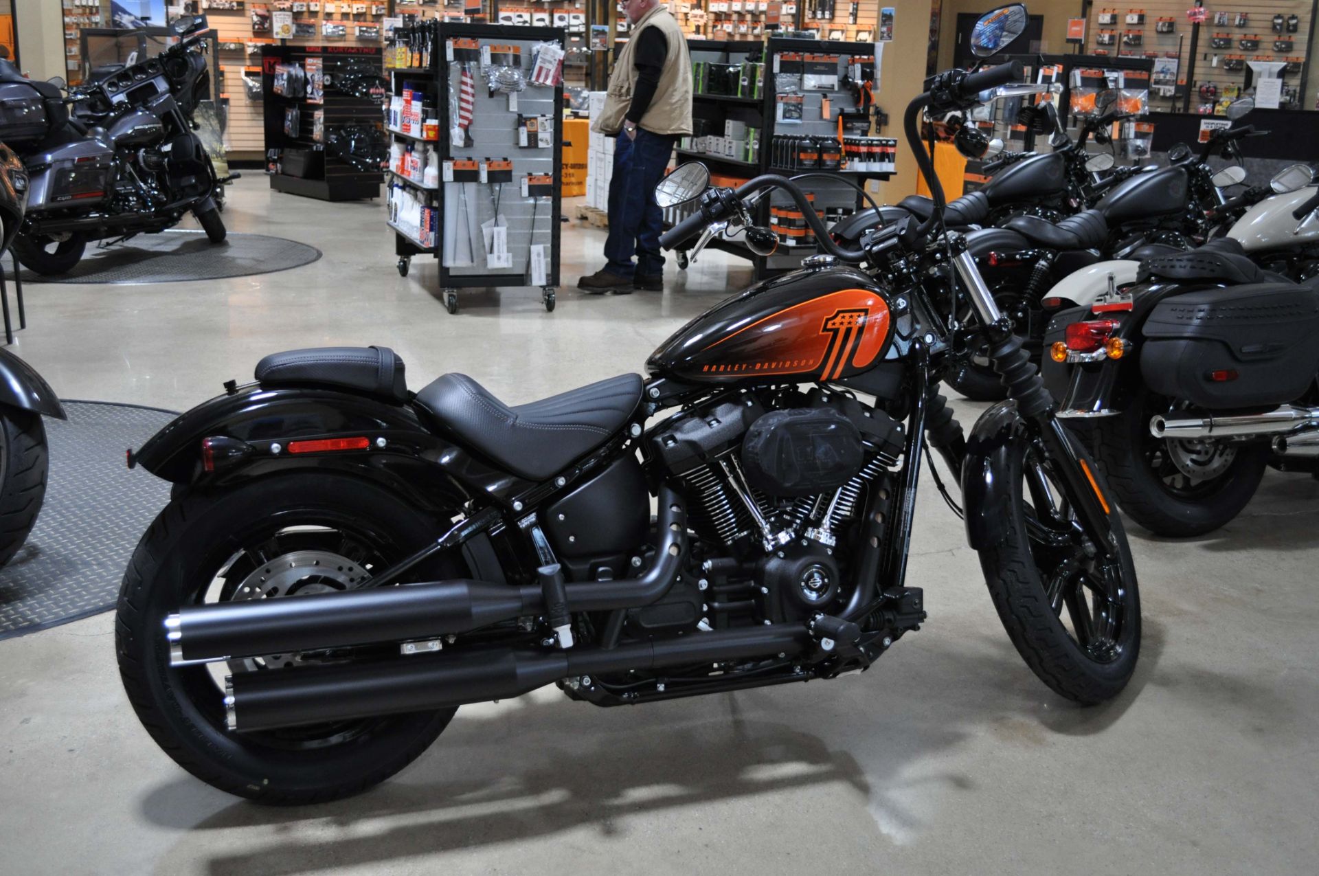2023 Harley-Davidson Street Bob® 114 in Winston Salem, North Carolina - Photo 1