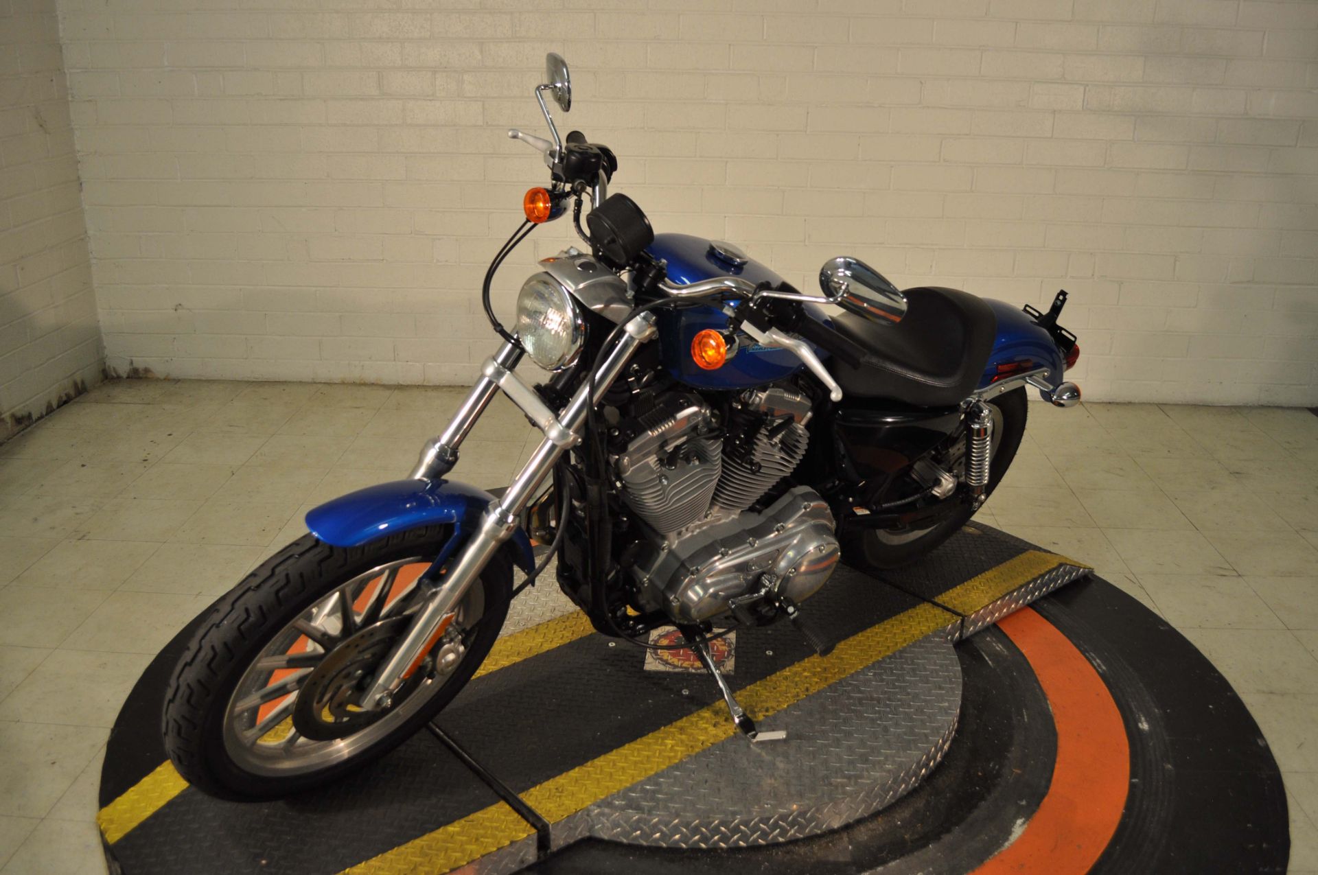2004 Harley-Davidson Sportster® XL 883 in Winston Salem, North Carolina - Photo 7