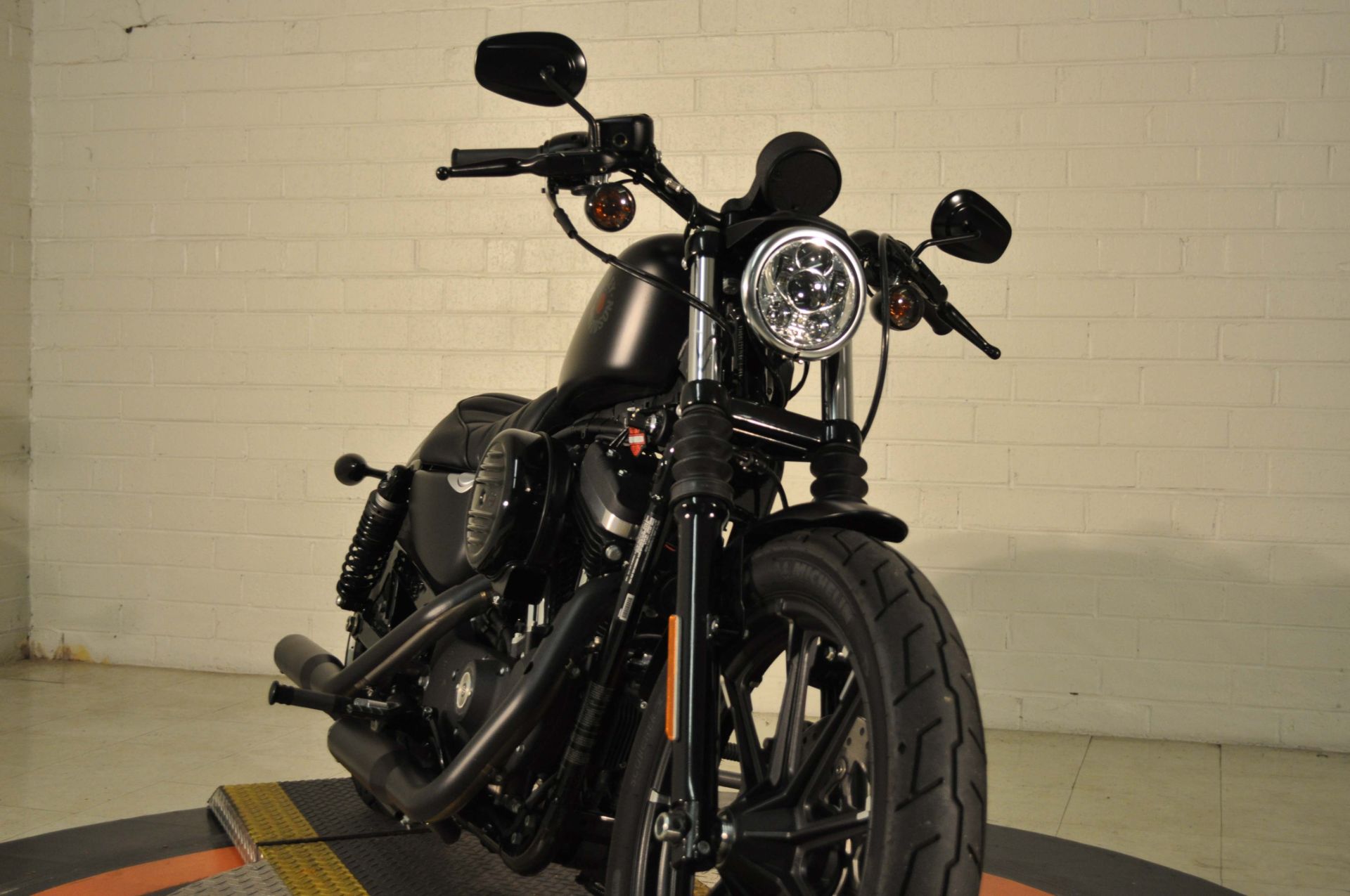2020 Harley-Davidson Iron 883™ in Winston Salem, North Carolina - Photo 10