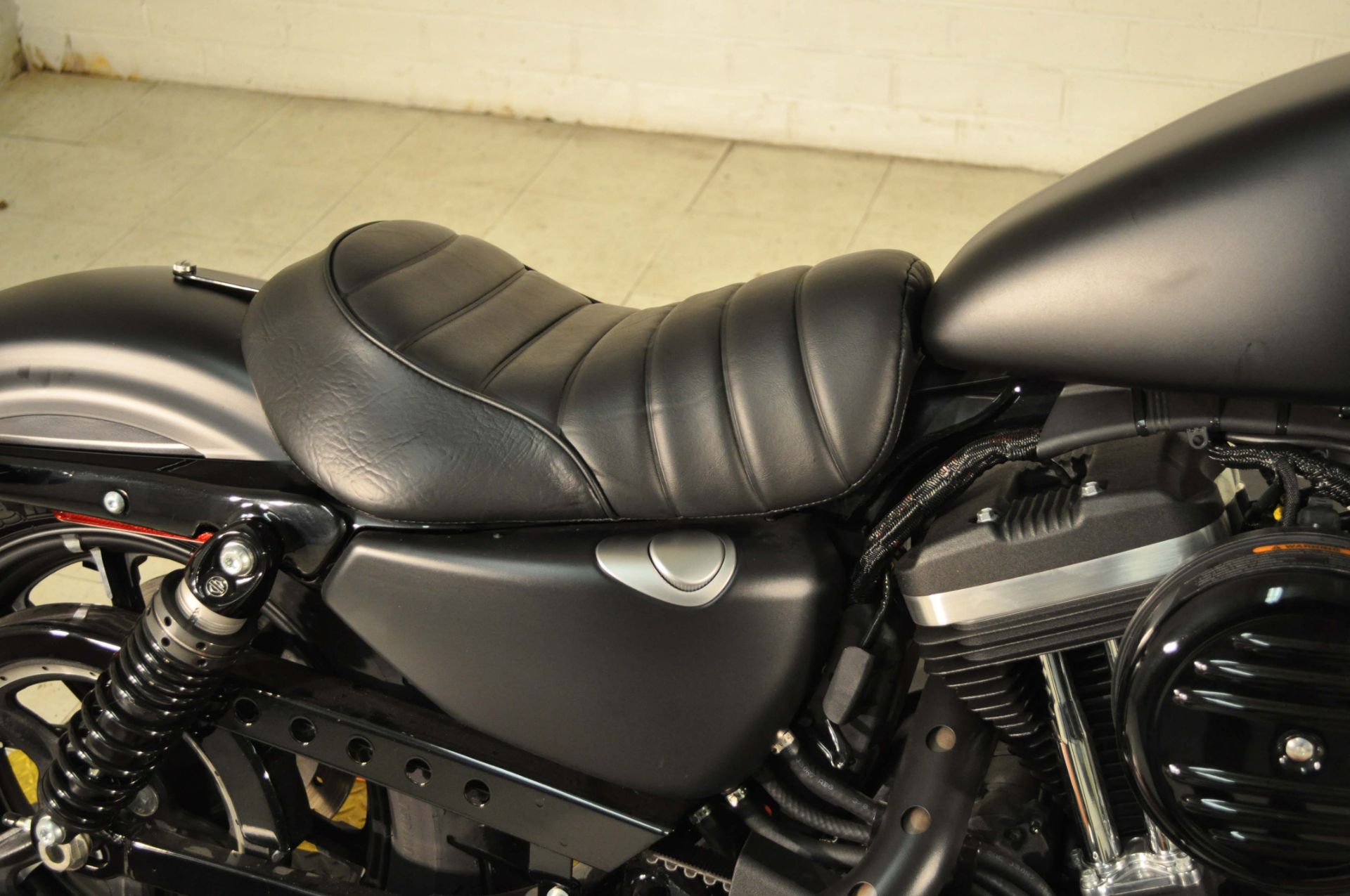2020 Harley-Davidson Iron 883™ in Winston Salem, North Carolina - Photo 15