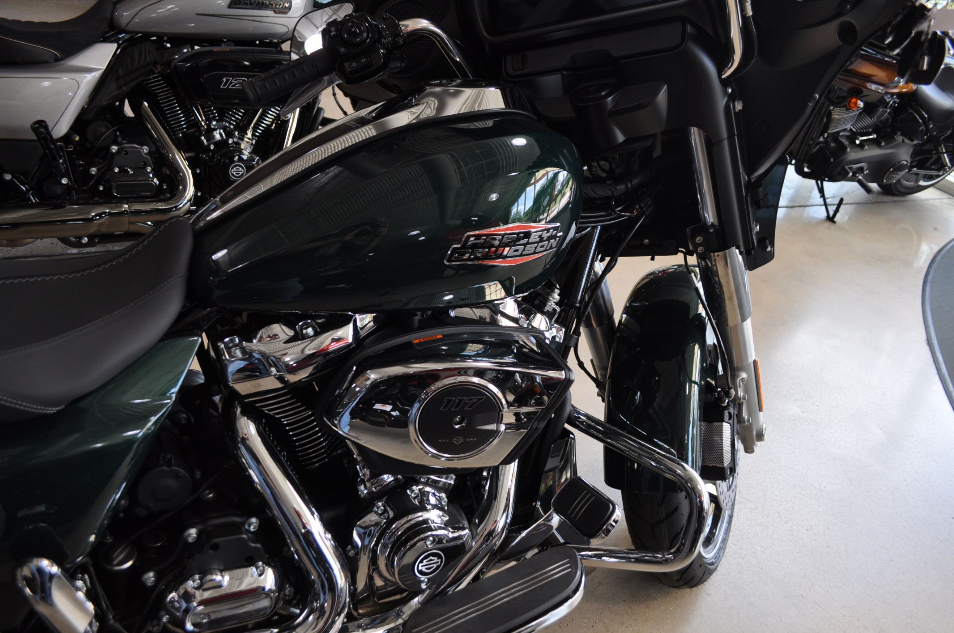 2024 Harley-Davidson Street Glide® in Winston Salem, North Carolina - Photo 5