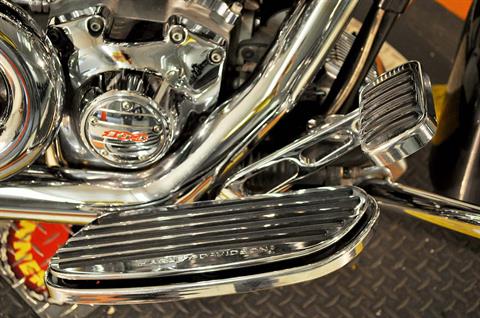 2006 Harley-Davidson Ultra Classic® Electra Glide® in Winston Salem, North Carolina - Photo 16