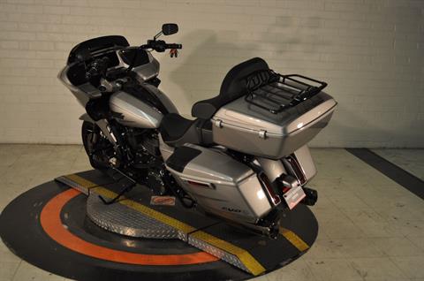 2023 Harley-Davidson CVO™ Road Glide® in Winston Salem, North Carolina - Photo 5