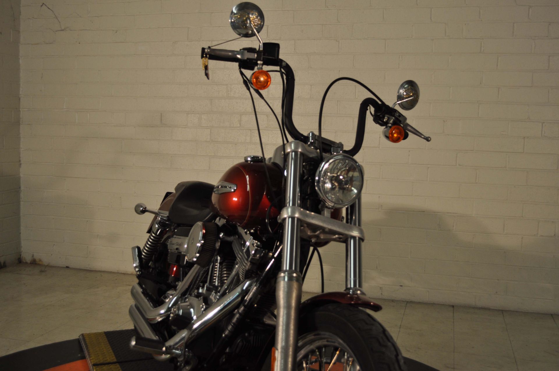 2009 Harley-Davidson Dyna® Super Glide® Custom in Winston Salem, North Carolina - Photo 10