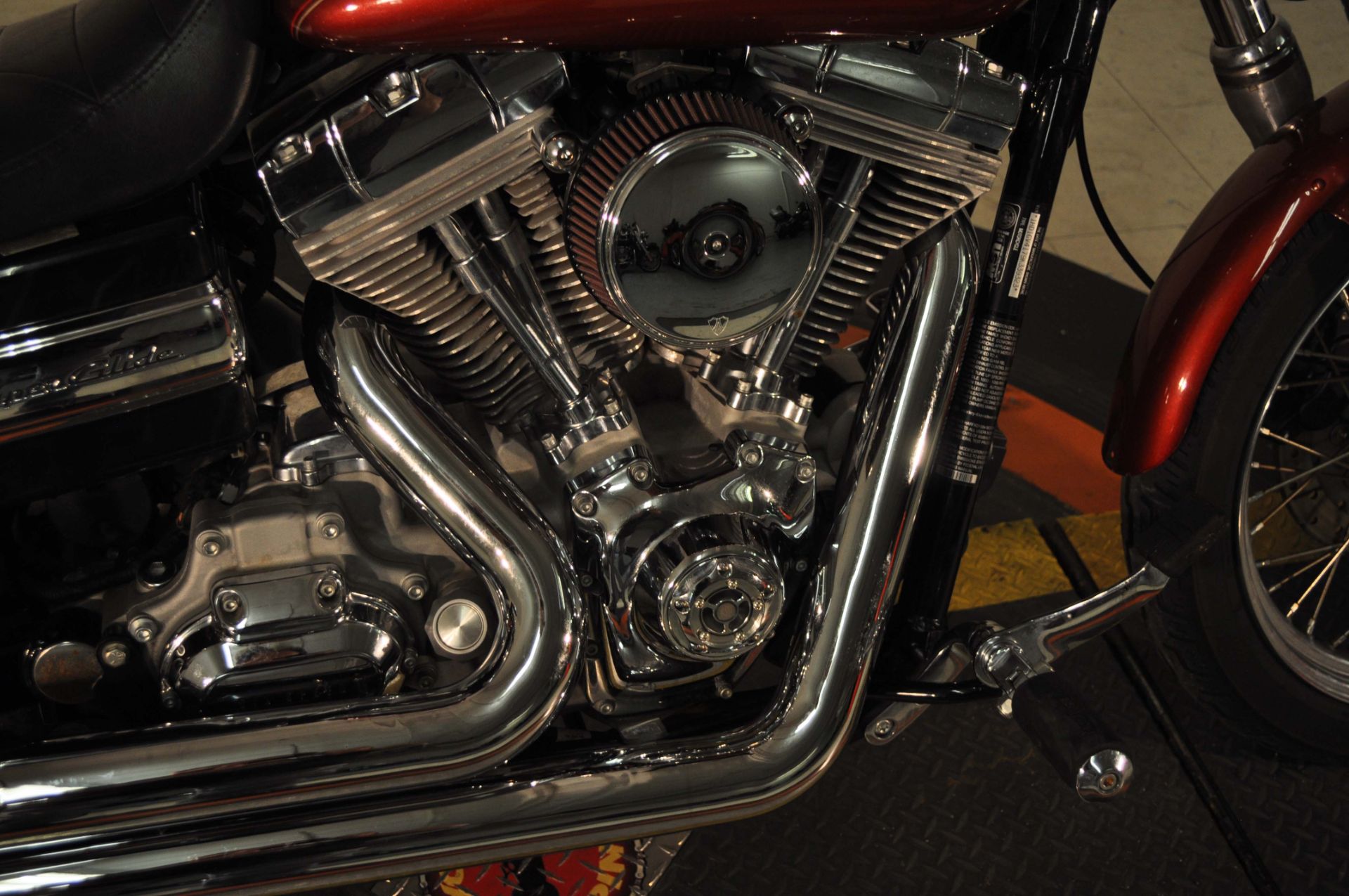 2009 Harley-Davidson Dyna® Super Glide® Custom in Winston Salem, North Carolina - Photo 14