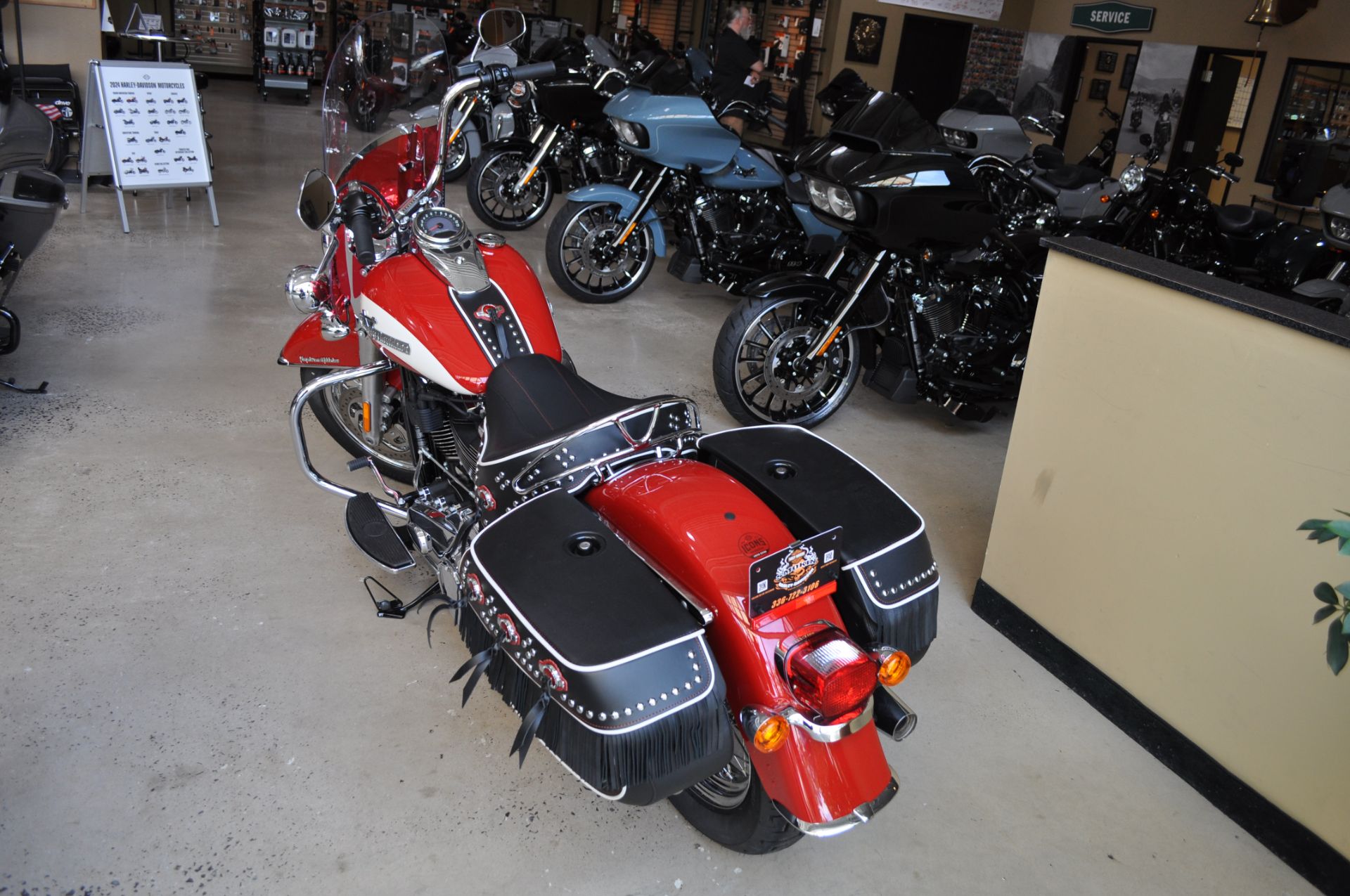 2024 Harley-Davidson Hydra-Glide Revival in Winston Salem, North Carolina - Photo 8