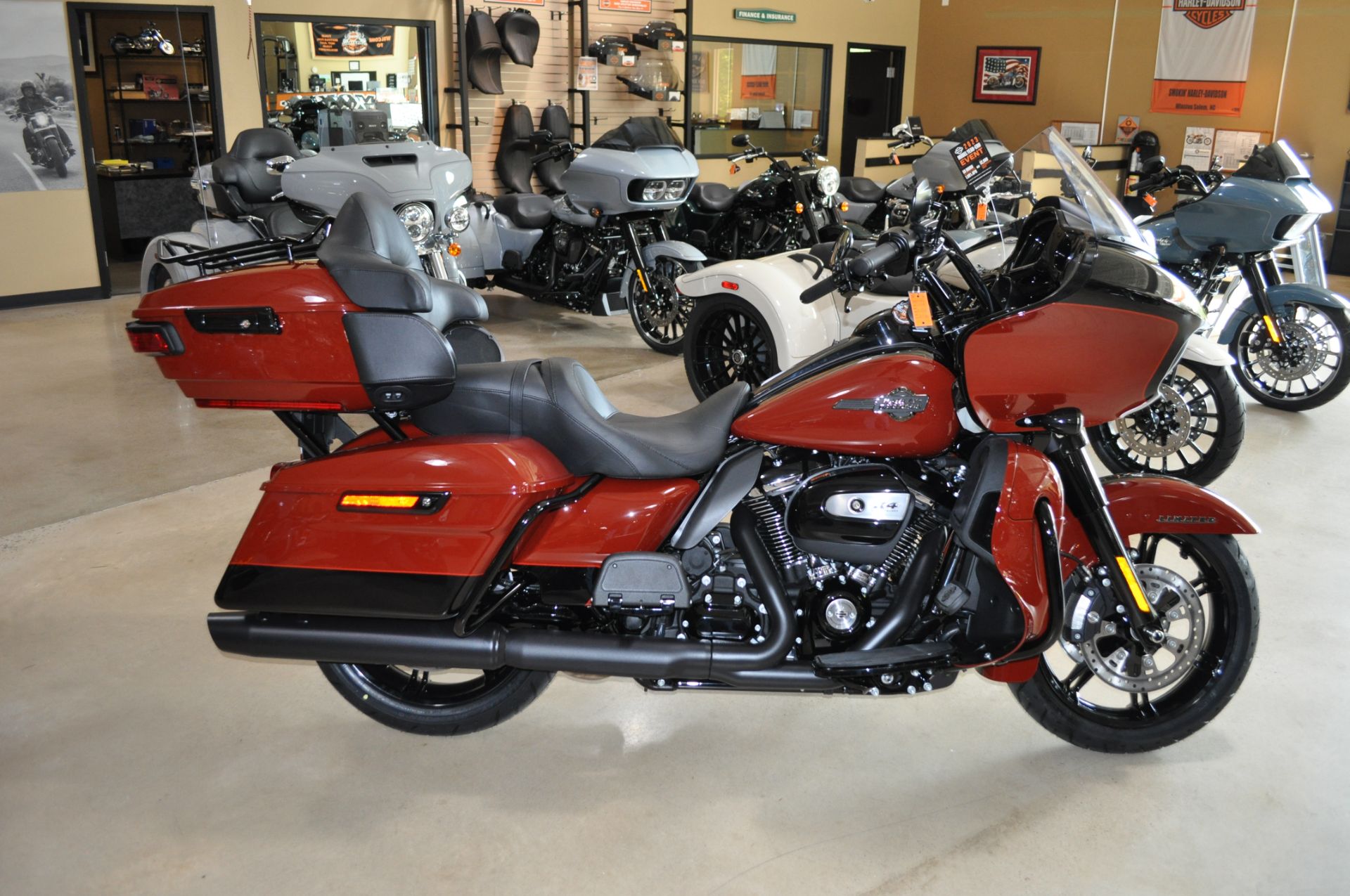 2024 Harley-Davidson Road Glide® Limited in Winston Salem, North Carolina - Photo 1