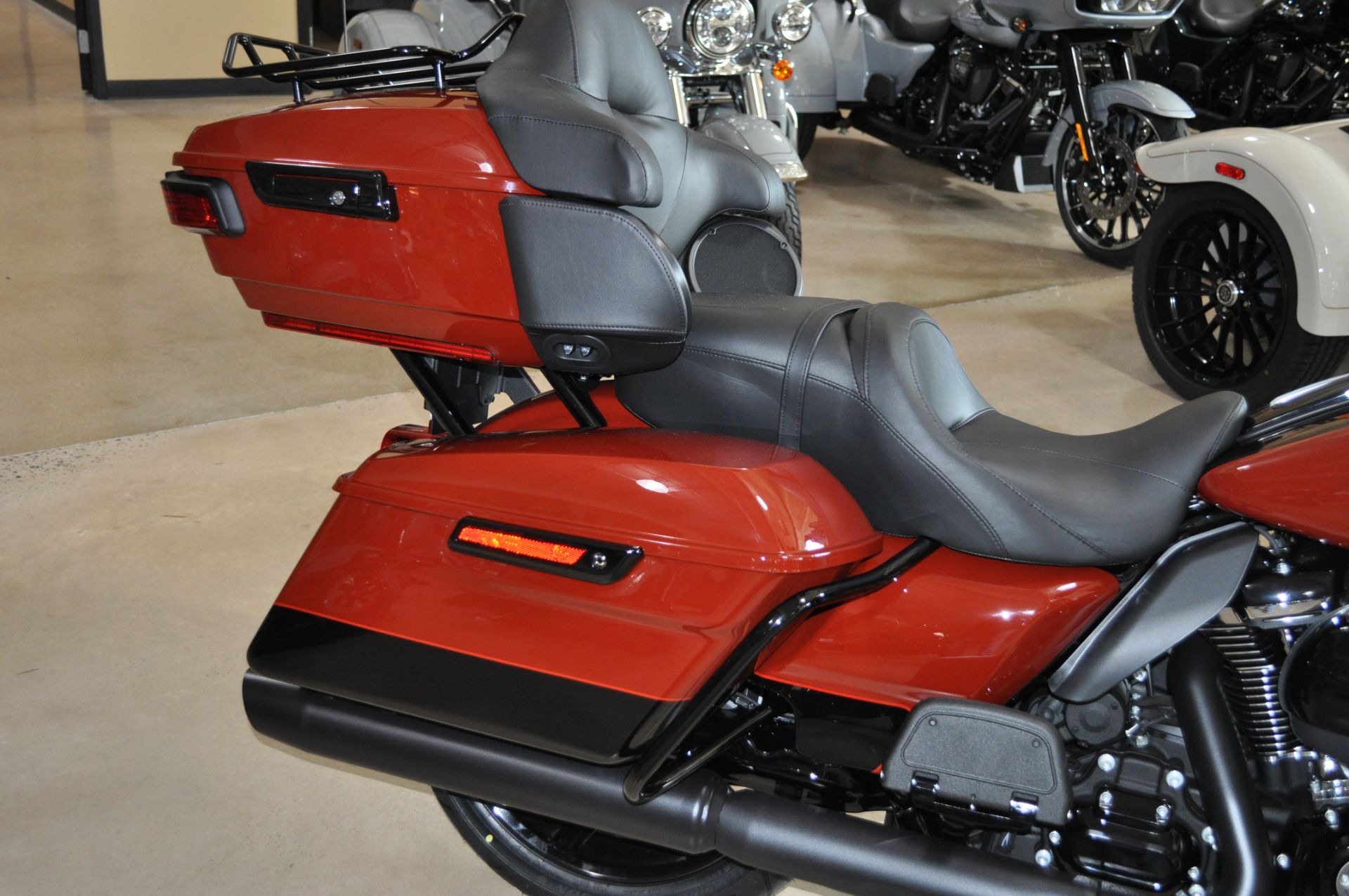 2024 Harley-Davidson Road Glide® Limited in Winston Salem, North Carolina - Photo 6