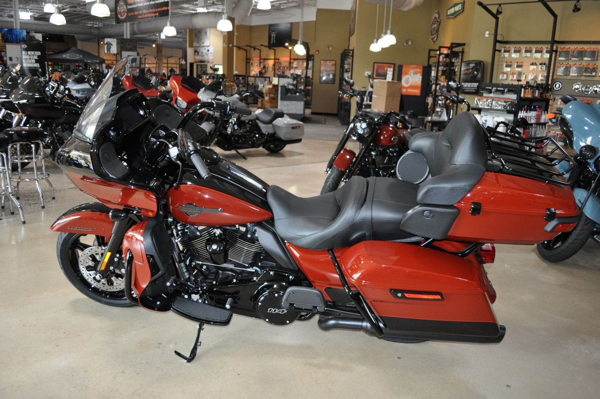 2024 Harley-Davidson Road Glide® Limited in Winston Salem, North Carolina - Photo 13