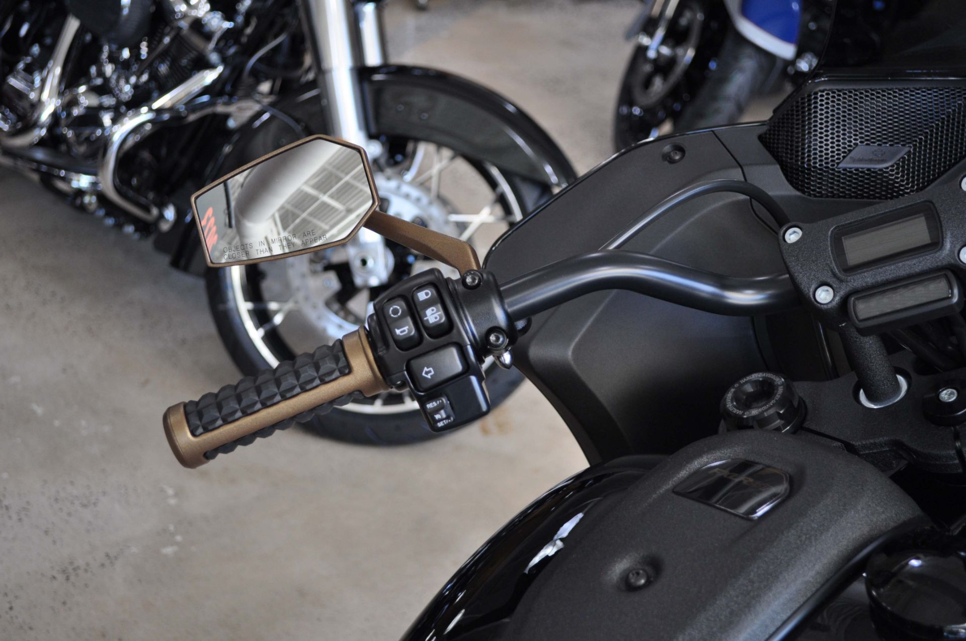 2023 Harley-Davidson Low Rider® ST in Winston Salem, North Carolina - Photo 7
