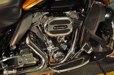 2015 Harley-Davidson CVO™ Limited in Winston Salem, North Carolina - Photo 16