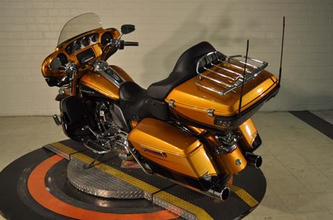 2015 Harley-Davidson CVO™ Limited in Winston Salem, North Carolina - Photo 3