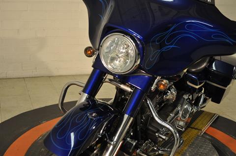 2010 Harley-Davidson CVO™ Street Glide® in Winston Salem, North Carolina - Photo 20
