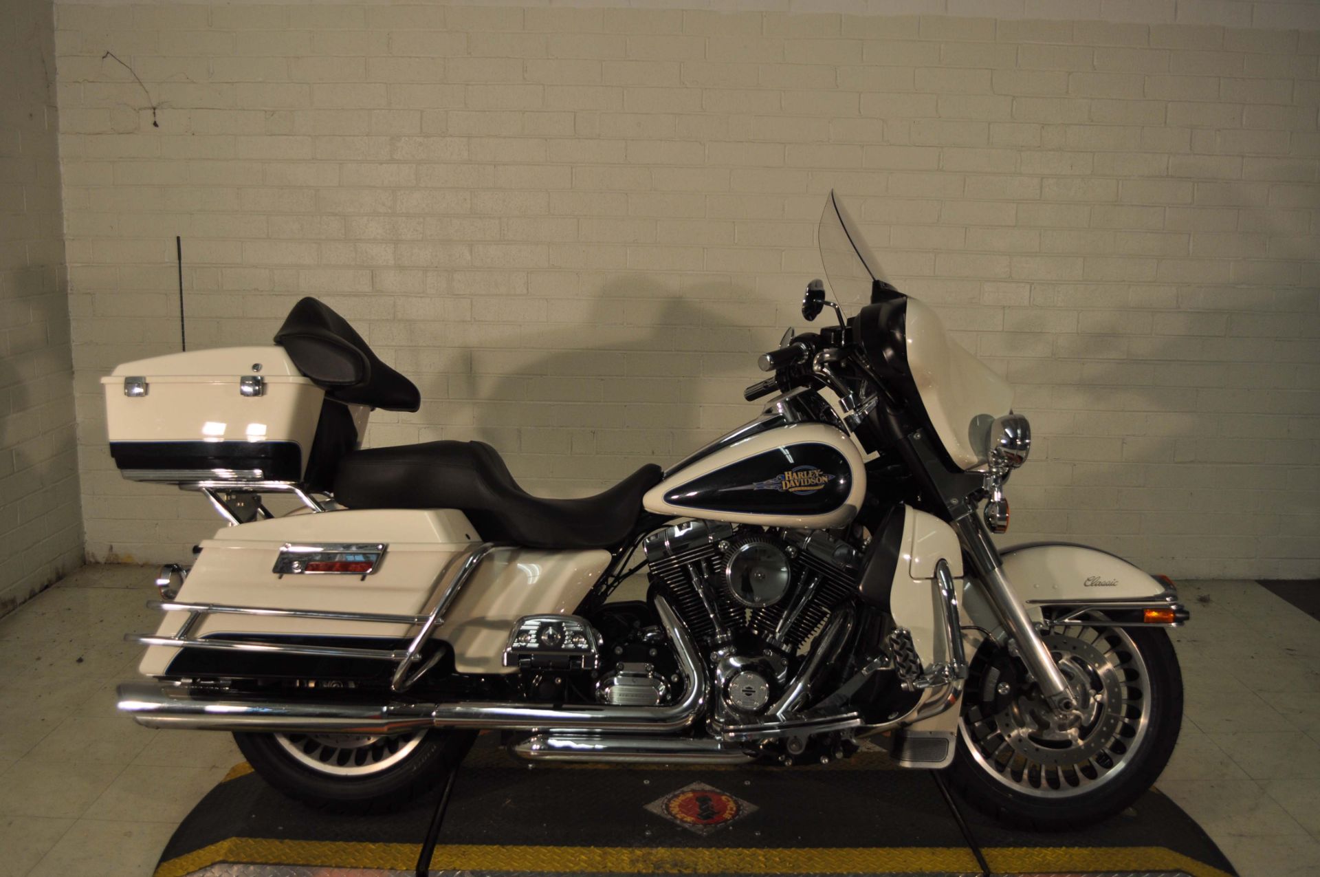 2012 Harley-Davidson Electra Glide® Classic in Winston Salem, North Carolina - Photo 1
