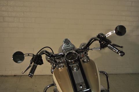 2005 Harley-Davidson FLHRCI Road King® Classic in Winston Salem, North Carolina - Photo 16