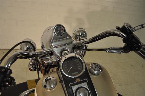 2005 Harley-Davidson FLHRCI Road King® Classic in Winston Salem, North Carolina - Photo 17