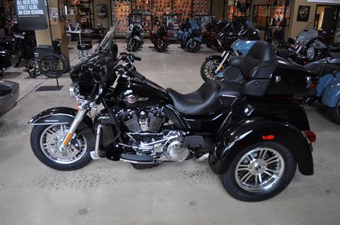 2021 Harley-Davidson Tri Glide® Ultra in Winston Salem, North Carolina - Photo 5