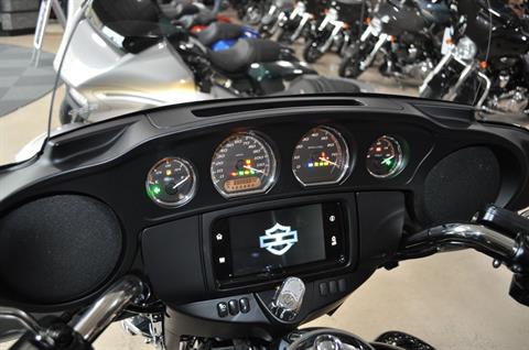 2021 Harley-Davidson Tri Glide® Ultra in Winston Salem, North Carolina - Photo 13