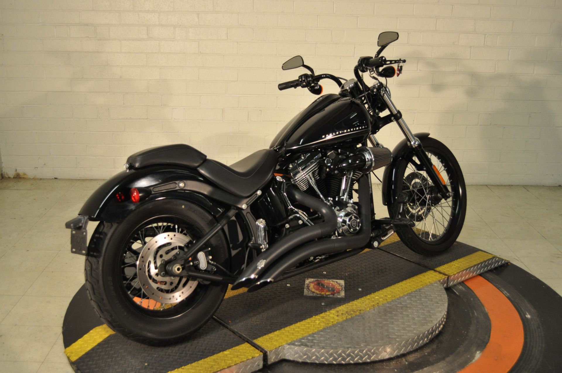 2011 Harley-Davidson Softail® Blackline™ in Winston Salem, North Carolina - Photo 2