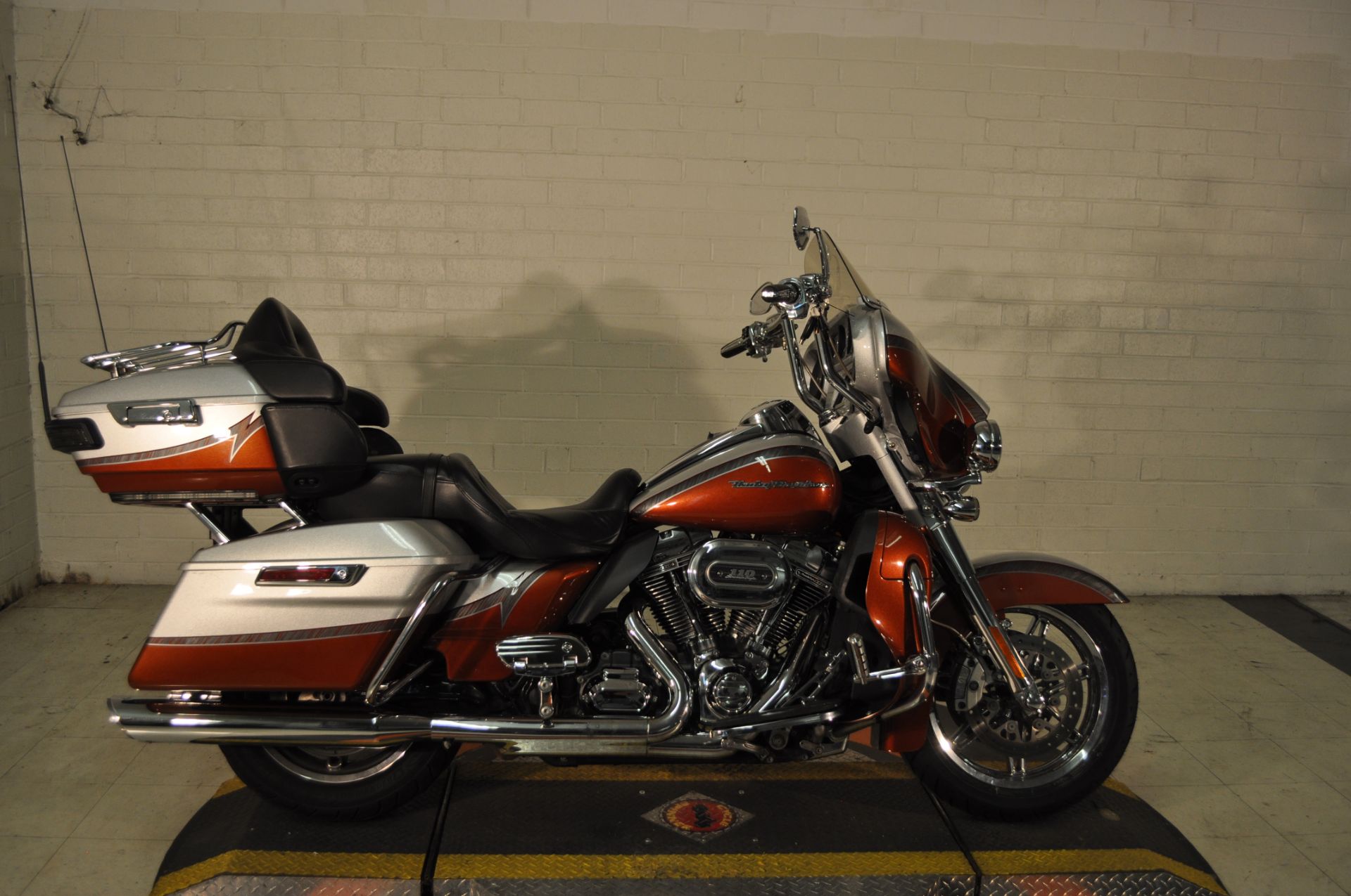 2014 Harley-Davidson CVO™ Limited in Winston Salem, North Carolina - Photo 1