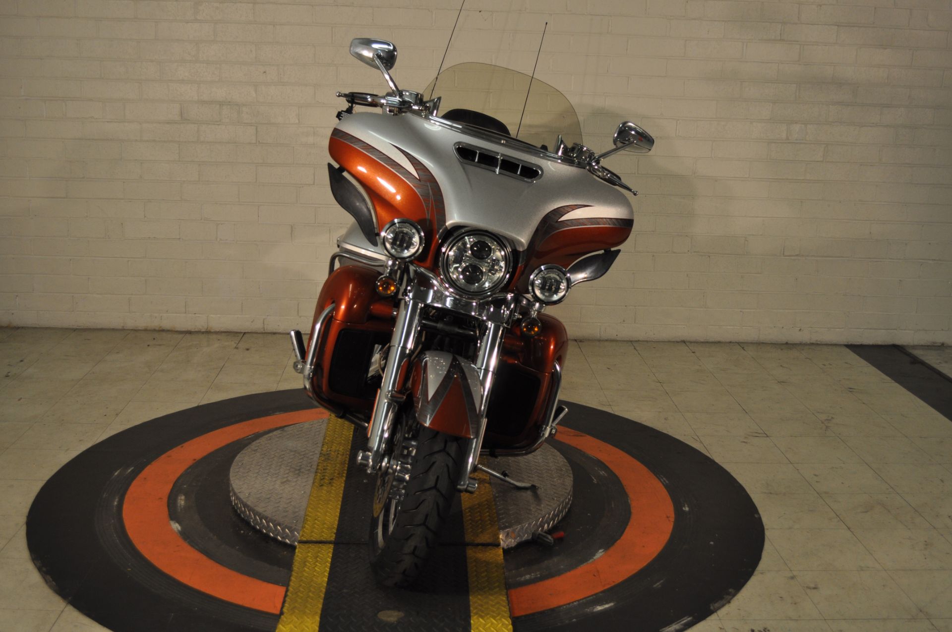 2014 Harley-Davidson CVO™ Limited in Winston Salem, North Carolina - Photo 22